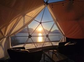 Lyngenfjord View, hotel in Engnes
