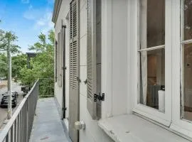 Esplanade Ave Stay W Balcony Near French Quarter