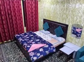 HOTEL SUNLIGHT SRiNAGAR
