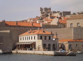 होटल की एक तस्वीर: Dubrovnik OLD PORT Accommodation