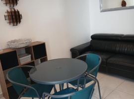 Le Lohan, hotell sihtkohas Port-Saint-Louis-du-Rhône