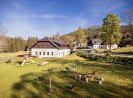 Dvůr Lískový vrch, ξενοδοχείο σε Strazny
