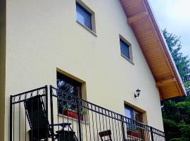 House sid forest, hotel en Otočac