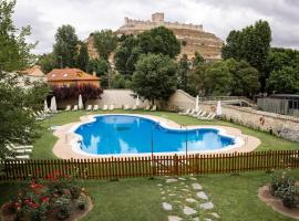 AZZ Peñafiel Las Claras Hotel & Spa, hotel in Peñafiel