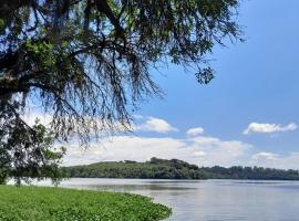 Camping Alagados, hotel in Carambeí