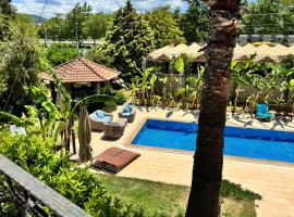 Sunyear Guest Houses 2, hotel en Urla