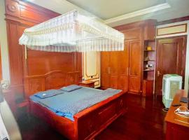 Nguyên căn biệt thự vườn, hotel v destinaci Ðồng Hới