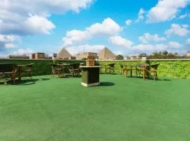Nefertiti by Pyramids Hotel