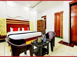 HARIDWAR HOTEL SAWERA! - Near Temple - Fully Air conditioned, restaurant, room service , free parking, free wi-fi facilities Available - A Luxury Hotel In Nainital
