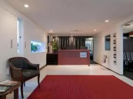 The Riccarton Hotel