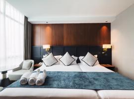 Moon Hotel, ξενοδοχείο σε George Town