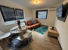 Gemütlicher Bungalow nähe Volksparkstadion, hôtel à Hambourg