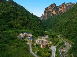 Avatar Peaks Resort