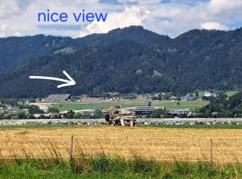 Camping Kaltenbrunner 64m2 Stellfläche, hotel en Spielberg