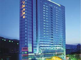 होटल की एक तस्वीर: Lanzhou Jinjiang Sun Hotel