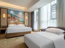 Vienna Hotel Wuhan Guobo Jiangang Metro Station