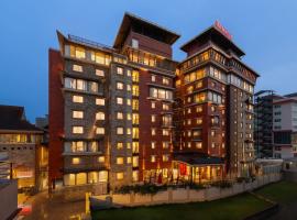 Ramada by Wyndham Kathmandu Dhumbarahi, hotel in Kathmandu