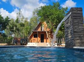 Cabaña Alpina - Ecos del Cerro, hotel v destinaci Paraguarí