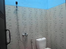 Mulei bungalow Krui, hotel in Wainapal