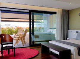 Monaco Suites Hotel, hotel a Lignano Sabbiadoro