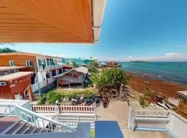 Sea beach Koh Larn 2 Hotel