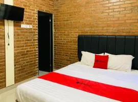 RedDoorz near Jalan Malioboro Area