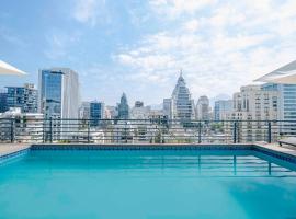 Time Suite - Comfort Apartments, hotel in Santiago