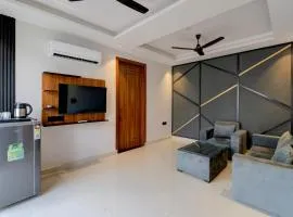 Aura Homes 1 BHK Serviced Apartment Near Golf Course Road Gurgaon