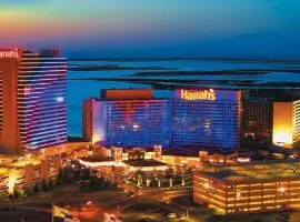 Harrah's Resort Atlantic City by Suiteness