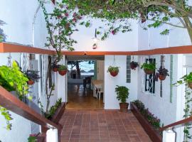 Hotel Restaurant Wuarao - Antiguo Club Rolling Stones, hotel v destinaci Boca Chica