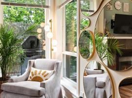 The Velvet Fern Guesthouse, hotel in Courtenay