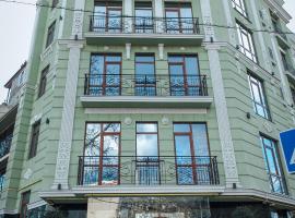 Alice Place Hotel – hotel w Odessie