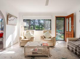 All in One Home Work, Relax & Weekend Escape, hotel v destinaci Bomaderry