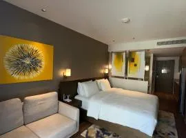 Novotel Suites Manila by River Luxury