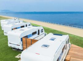 Aquaignis Awaji Island TRAILER PARK, hotel in Awaji