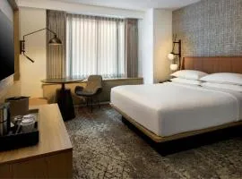 Hotel GROSS LUXURY Near Delhi Airport