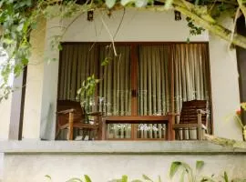 NatureSurf Villas - Private Garden Retreat at Hiriketiya Beach Yoga, Surf & Relaxation