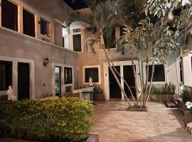 Eco-Hotel Black Tree, hotel Mazatlánban