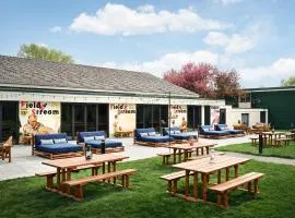 Field & Stream Lodge Bozeman