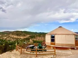 Yurt Overlook #7 with AC and Private Bath 2 Kings
