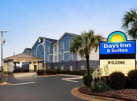 Days Inn & Suites by Wyndham Prattville-Montgomery, hotel in Prattville