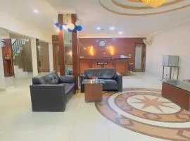 Hotel Grand Palace Multan