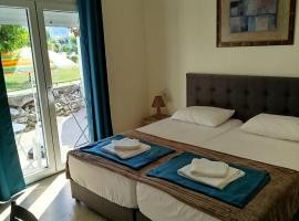 Mirkashouse, Hotel in Limenas