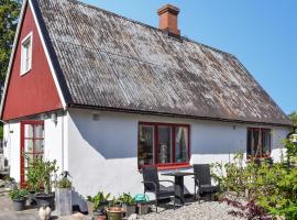 2 Bedroom Lovely Home In Simrishamn, hotel in Simrishamn