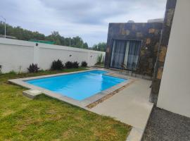 Villa Lune D'Eau, hotel v destinaci Poste Lafayette