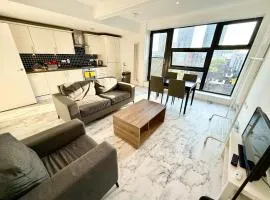 Entire Flat with 2x Bedrooms, 2x Bathrooms and a Big Living Room in the Olympic Park and Westfield at Stratford