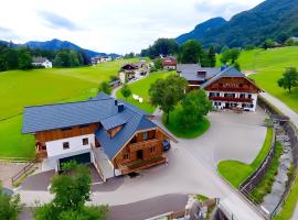 莱德霍夫斯维斯巴瓦酒店,位于圣沃尔夫冈的酒店