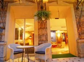 Le Windsor, Jungle Art Hotel