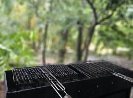 Bamboo house, hotel v destinaci Vayittiri