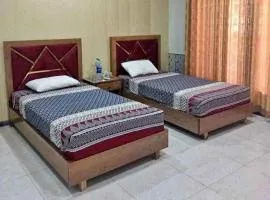 Regent palaza